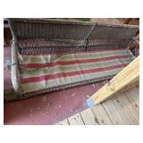 Wicker swing