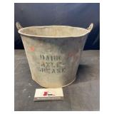 Dark Axel Grease Bucket