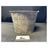 Mica Axle Grease standard Oil Co Bucket