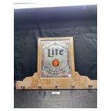 Vintage Lite beer mirror with hooks