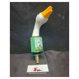Goose island IPA handle