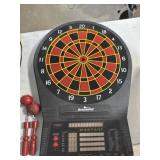 Dart board with unique thrower balls