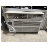 Window air conditioner