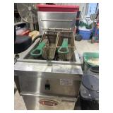 Avantco fryer