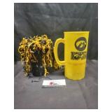 Iowa Hawkeyes mugs and pompom
