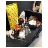 Tote of Halloween decor
