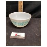 Pyrex Amish butter print bowl number seven