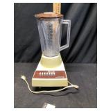 Hamilton Beach seven speed blender works as it