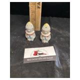Salt and pepper shakers