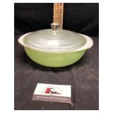 Pyrex casserole dish