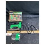 Dual fast electric staple gun works as it should