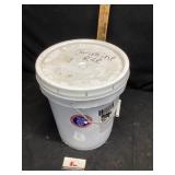 Vacuum sealed 5 gallon jasmine rice