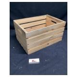 Wooden trait 12 x 18 x 9 1/2 tall
