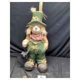 Scarecrow statue decor with light needs battery