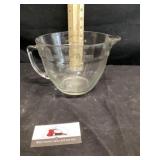 Anchor hocking measuring bowl glass