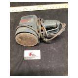 Bosch round pad sander works as it should