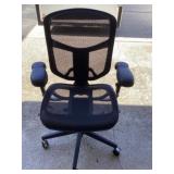 Rolling office chair