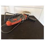 Black & Decker grinder, works as it should