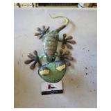 Metal Frog Decor