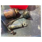 Oil cans