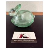 Glass rabbit on nest