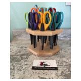 Scrapbook scissors