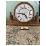 Mantle clock