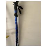 Mountain smith extendable walking sticks