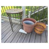Outdoor side table, planters, miscellaneous