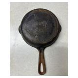 Griswold cast iron skillet