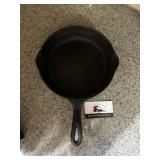 Wagner cast iron skillet