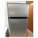 Dorm size refrigerator with freezer