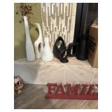 Vases and decor
