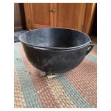Cast iron cauldron