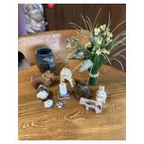 Assorted decor