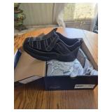 New dr comfort mens shoes size 10.5