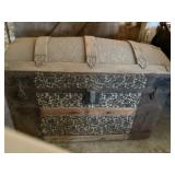 Wooden trunk