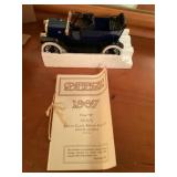 Deere model car
