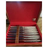 Knife set