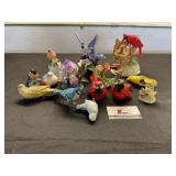 Bird figurines