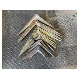 Shelf brackets