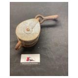 Metal pulley