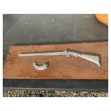 Decorative Plastic Gun Sign