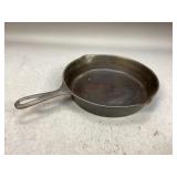 Sidney Hollow-Ware #8 Skillet