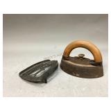 Wooden Handle Sad Iron / Trivet