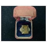 Possibly 10K Gold Men