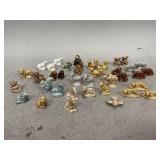 Red Rose Tea Wade Figurines