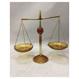 Princess House Amber Glass Scales of Justice