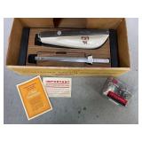 Hamilton Beach Electric Knife & Salt and Pepper