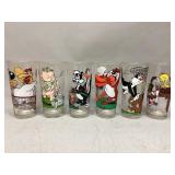 Set of 6 Vintage Looney Tunes Glasses